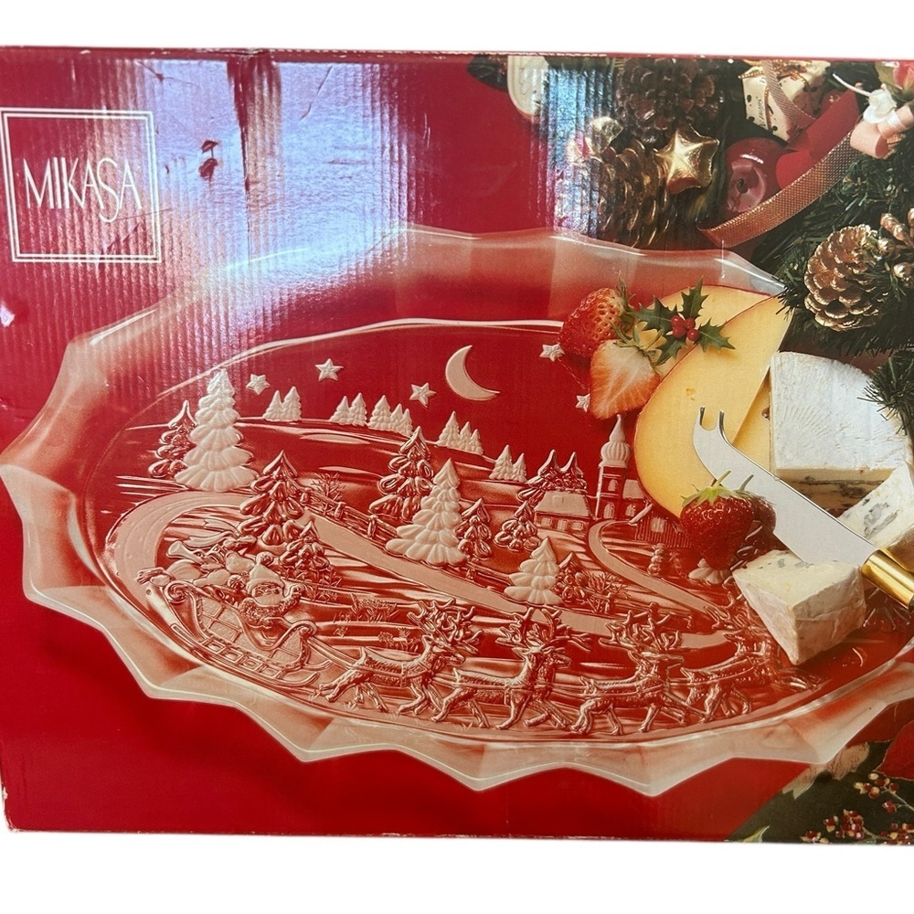 Mikasa Frosted Crystal Christmas Santa Sleigh Reindeer Oval Large Platter 17” - Picture 3 of 7